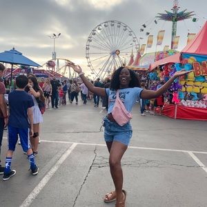 Meet your Posher, Miriam